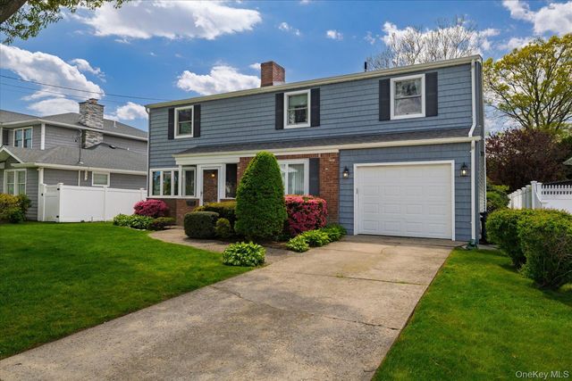 1682 Hannington Avenue, Wantagh, NY 11793
