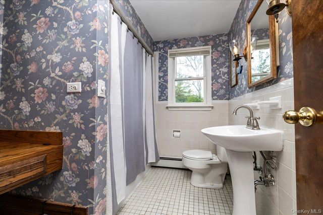1682 Hannington Avenue, Wantagh, NY 11793