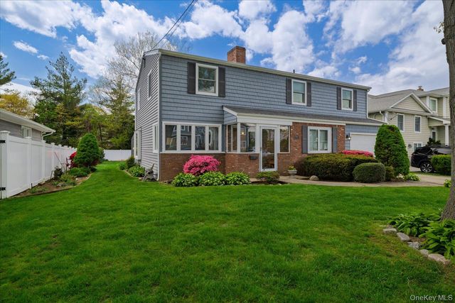 1682 Hannington Avenue, Wantagh, NY 11793