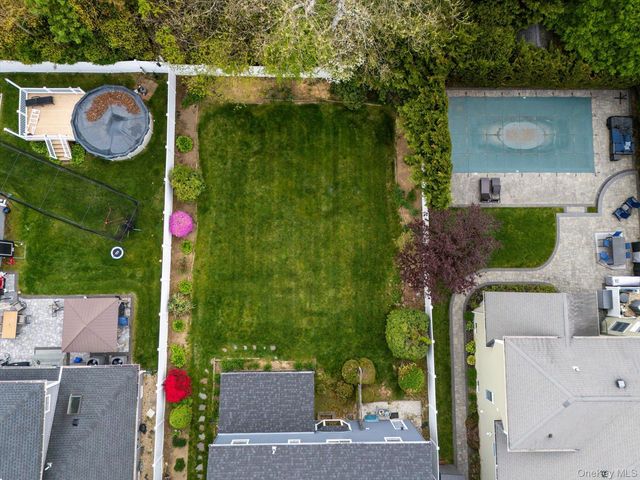 1682 Hannington Avenue, Wantagh, NY 11793