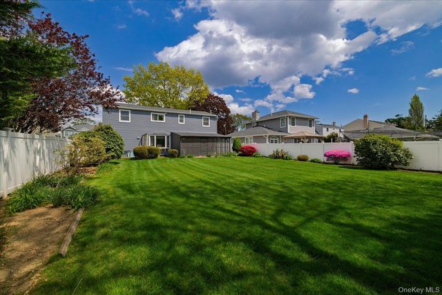1682 Hannington Avenue, Wantagh, NY 11793
