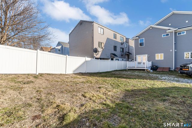 92 Lincoln Avenue, Bridgeport, CT 06606