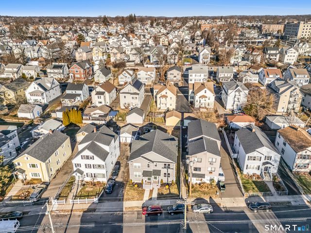 92 Lincoln Avenue, Bridgeport, CT 06606