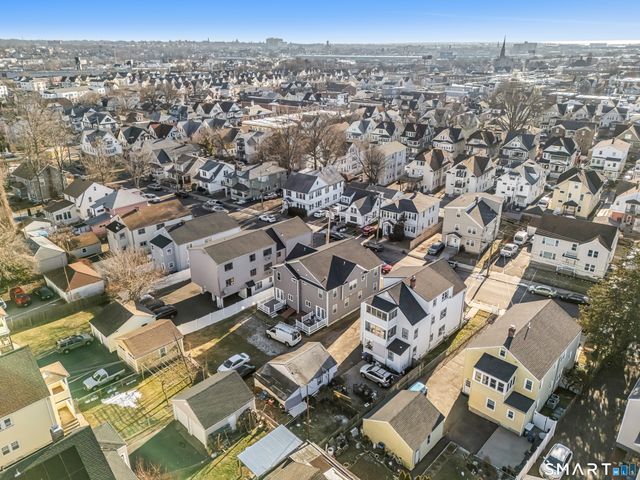 92 Lincoln Avenue, Bridgeport, CT 06606