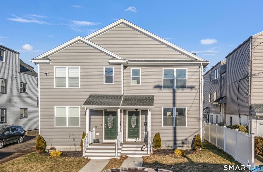 92 Lincoln Avenue, Bridgeport, CT 06606
