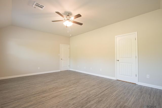 13035 Bayberry Ave, Walker, LA 70706