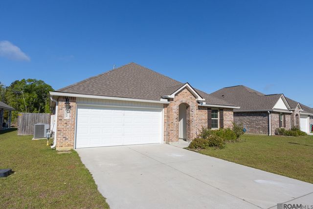 13035 Bayberry Ave, Walker, LA 70706