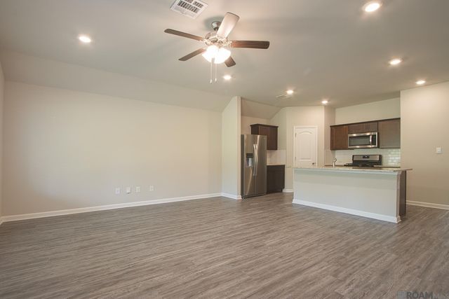 13035 Bayberry Ave, Walker, LA 70706