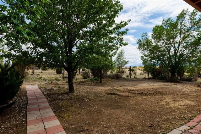 464 W Ventura Drive, Pueblo, CO 81007