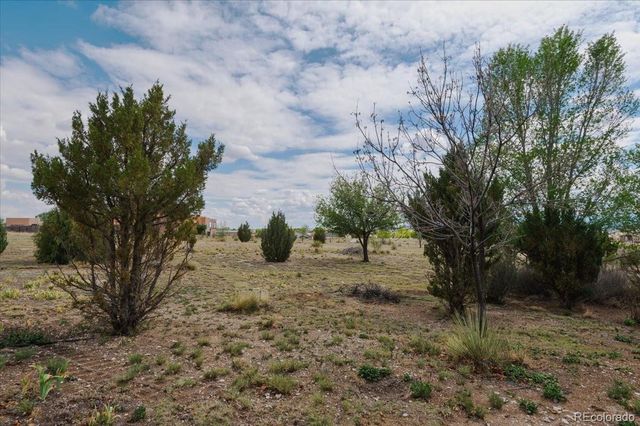 464 W Ventura Drive, Pueblo, CO 81007