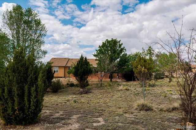 464 W Ventura Drive, Pueblo, CO 81007