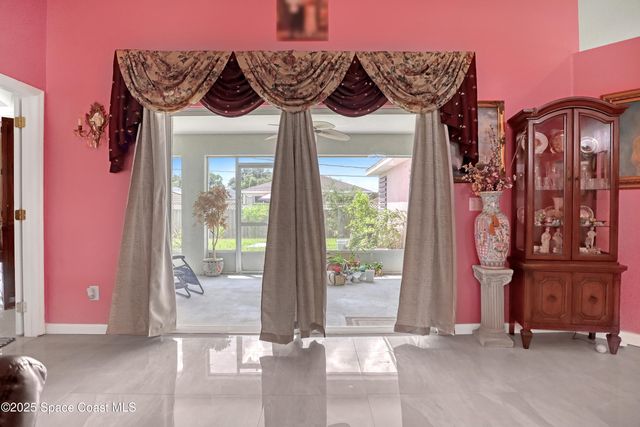 1856 Fairlight Street NW, Palm Bay, FL 32907