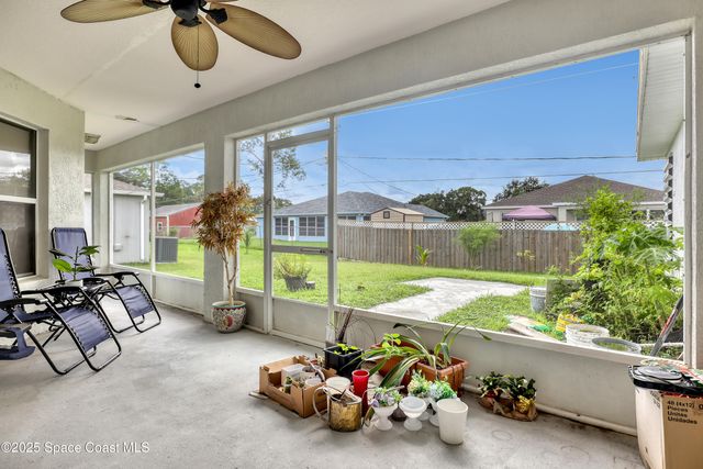 1856 Fairlight Street NW, Palm Bay, FL 32907