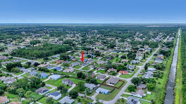 1856 Fairlight Street NW, Palm Bay, FL 32907