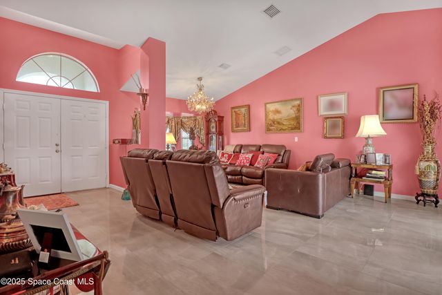 1856 Fairlight Street NW, Palm Bay, FL 32907