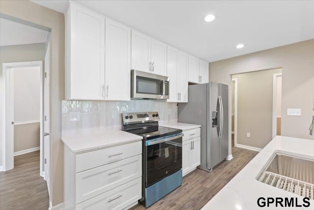 1715 Rock Bluff Road, Plattsmouth, NE 68048