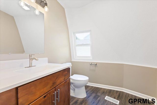 1715 Rock Bluff Road, Plattsmouth, NE 68048