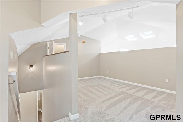 1715 Rock Bluff Road, Plattsmouth, NE 68048