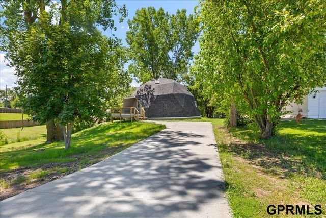 1715 Rock Bluff Road, Plattsmouth, NE 68048