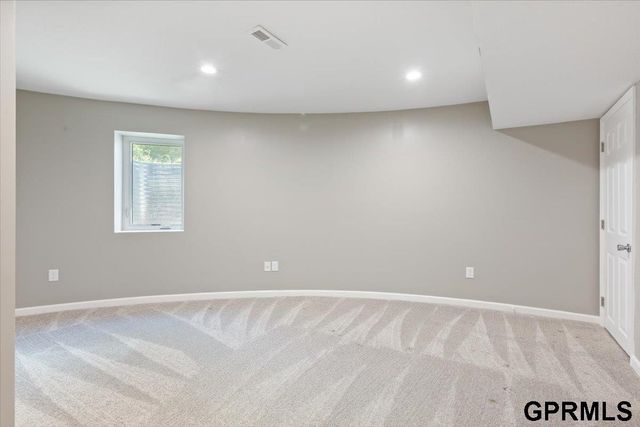 1715 Rock Bluff Road, Plattsmouth, NE 68048