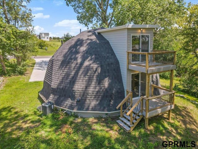 1715 Rock Bluff Road, Plattsmouth, NE 68048