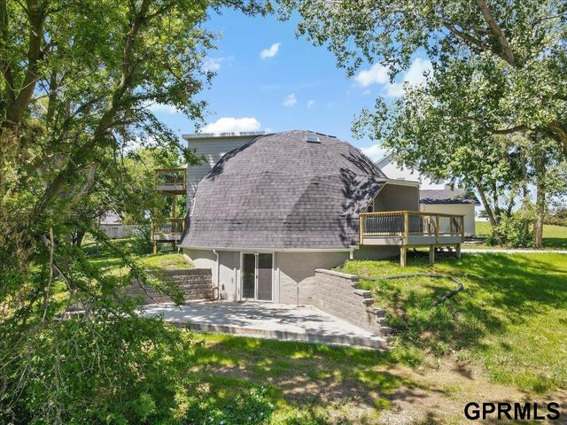 1715 Rock Bluff Road, Plattsmouth, NE 68048