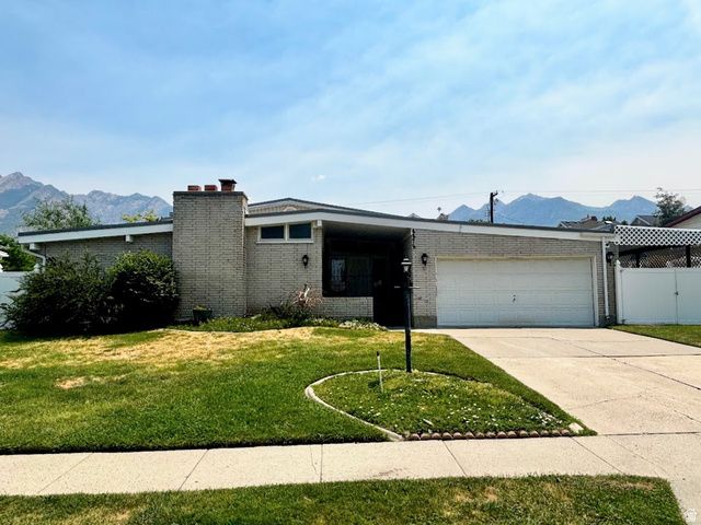 6825 S NYE DR, Cottonwood Heights, UT 84121