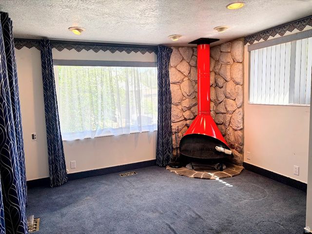 6825 S NYE DR, Cottonwood Heights, UT 84121