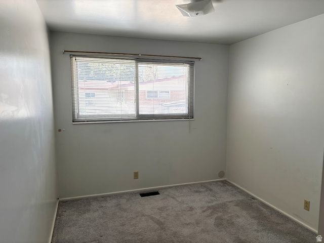 6825 S NYE DR, Cottonwood Heights, UT 84121