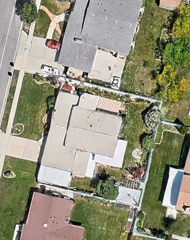 6825 S NYE DR, Cottonwood Heights, UT 84121