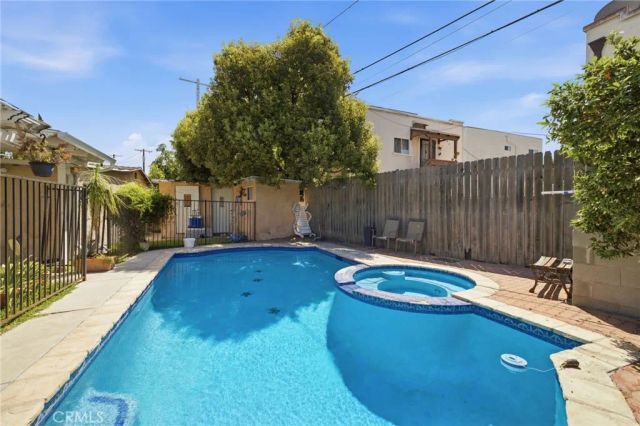 2338 Ridgeview, Los Angeles, CA 90041