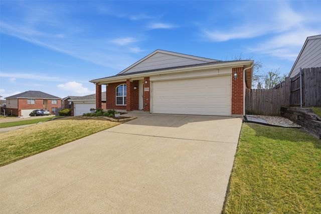 10205 Dawson Trail, Fort Worth, TX 76108