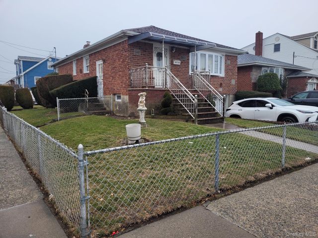 9720 158th Avenue, Howard Beach, NY 11414