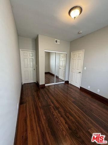 1749 12th Street B, Santa Monica, CA 90404