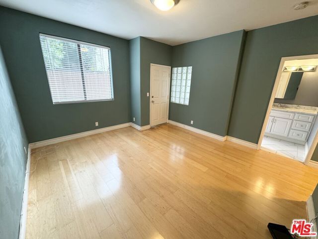 1749 12th Street B, Santa Monica, CA 90404