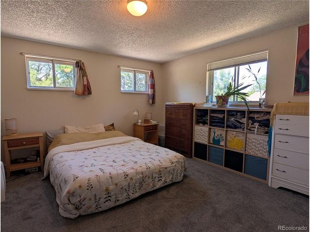 8226 Yarrow Ct, Arvada, CO 80005
