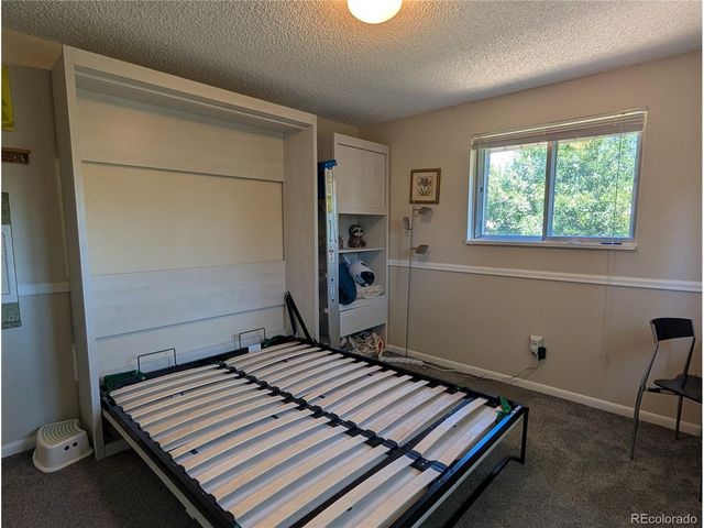 8226 Yarrow Ct, Arvada, CO 80005