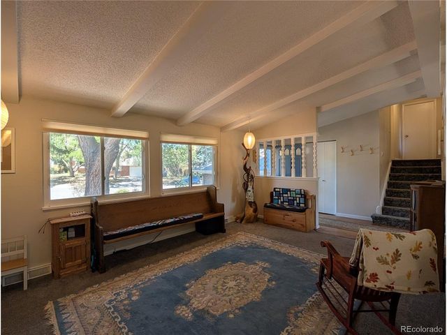 8226 Yarrow Ct, Arvada, CO 80005