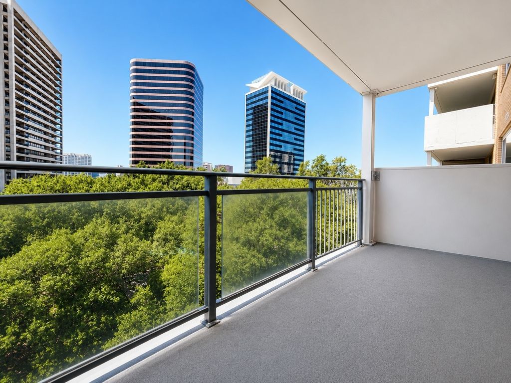 3883 Turtle Creek Boulevard 511, Dallas, TX 75219