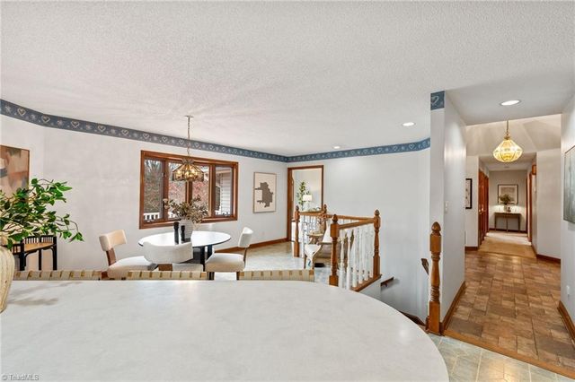 4875 Hampton Road, Clemmons, NC 27012