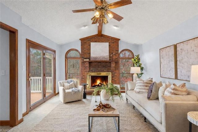 4875 Hampton Road, Clemmons, NC 27012