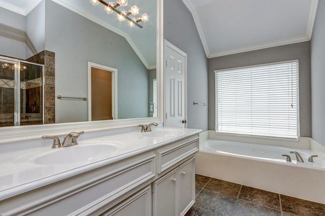 2649 Helena Street, Houston, TX 77006