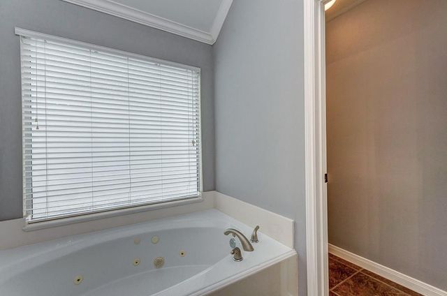 2649 Helena Street, Houston, TX 77006