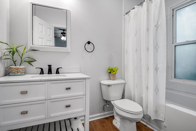 2901 N Chamberlain Avenue, Chattanooga, TN 37406