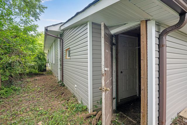 2901 N Chamberlain Avenue, Chattanooga, TN 37406