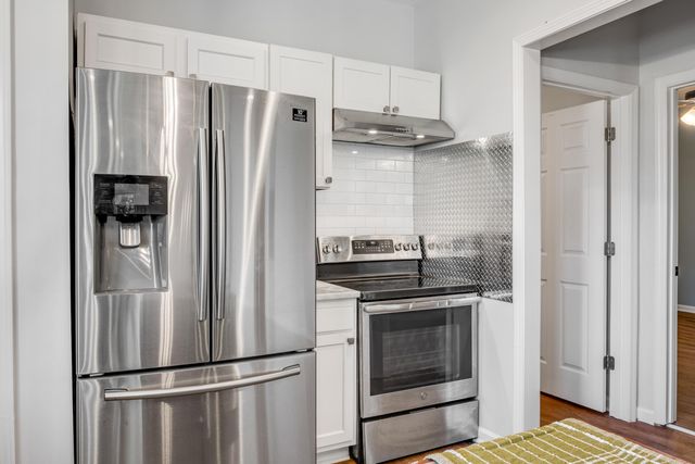 2901 N Chamberlain Avenue, Chattanooga, TN 37406