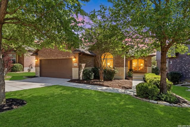 28830 Shadowrock, San Antonio, TX 78260