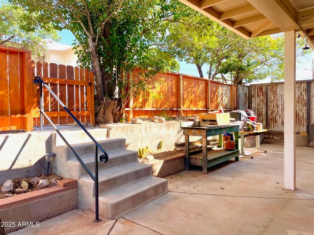 318 VAN DYKE Street, Bisbee, AZ 85603