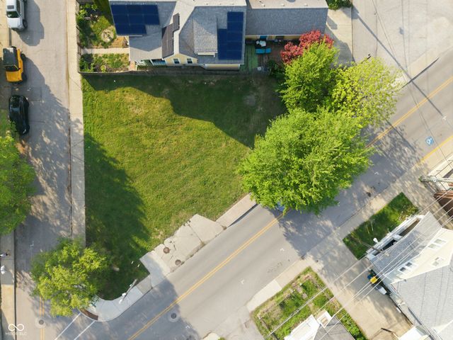 828 Shelby Street, Indianapolis, IN 46203