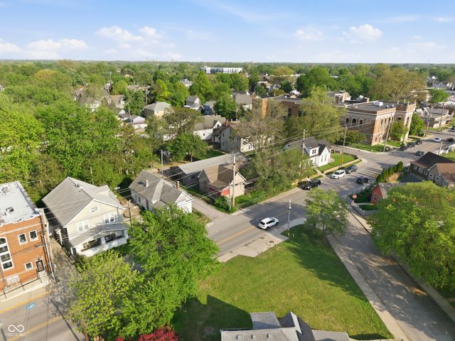 828 Shelby Street, Indianapolis, IN 46203